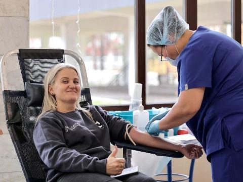 Сотрудники Иркутского алюминиевого завода стали потенциальными донорами костного мозга